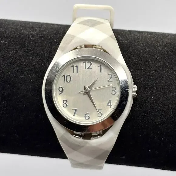 Silver Pattern Watch - Picture 1 of 4